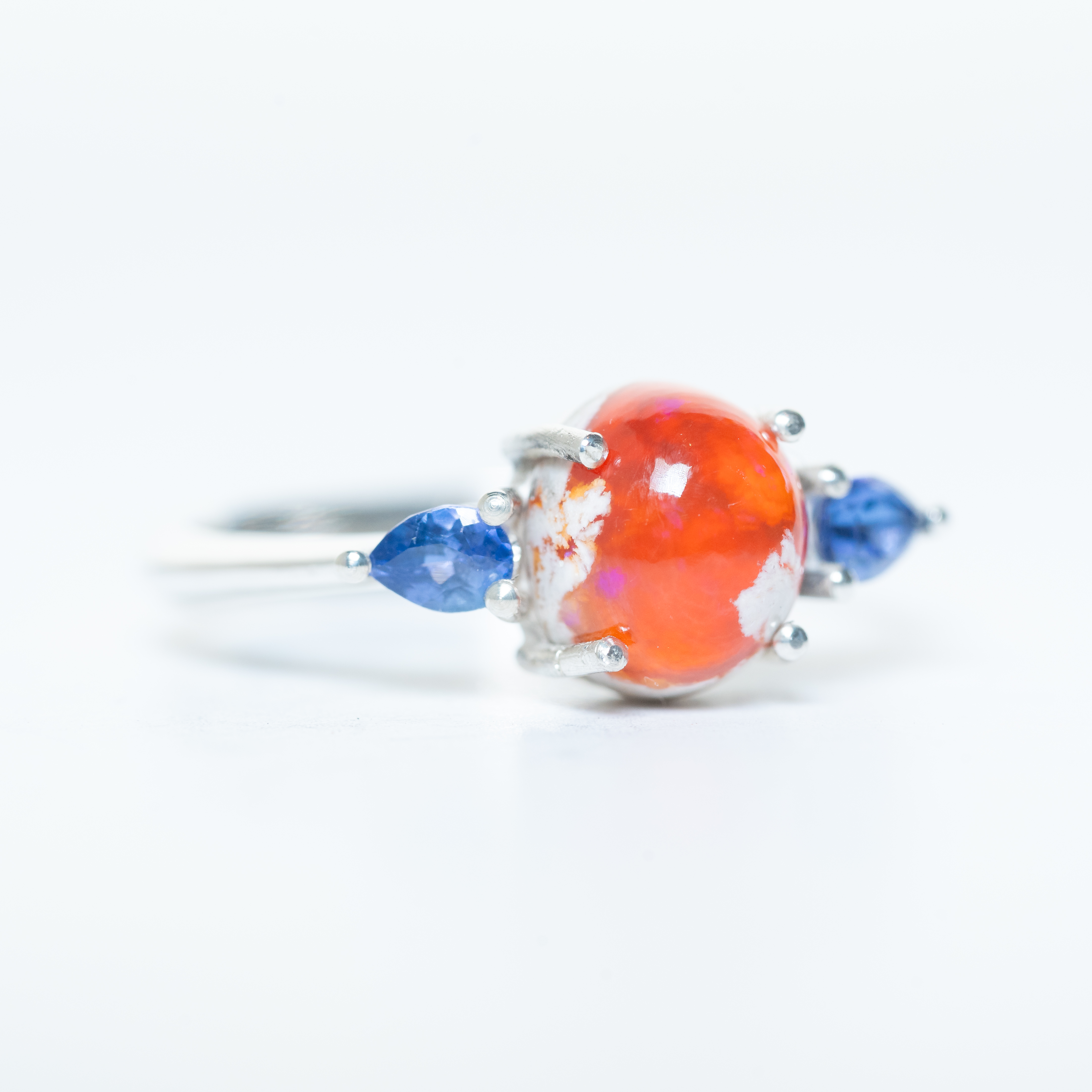 Anillo PULSO Ópalo de fuego y Tanzanitas T17