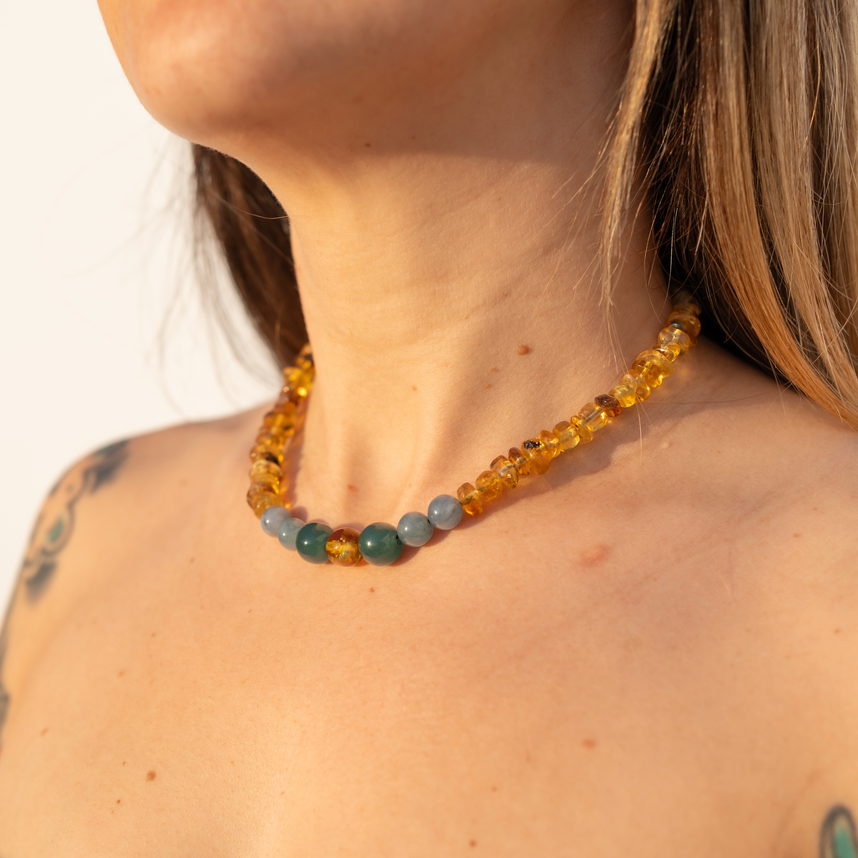 Sacred Roots | Jade azul-verde, y Ámbar