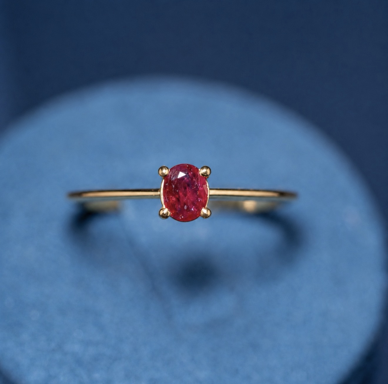 Anillo de rubí natural en oro 18k