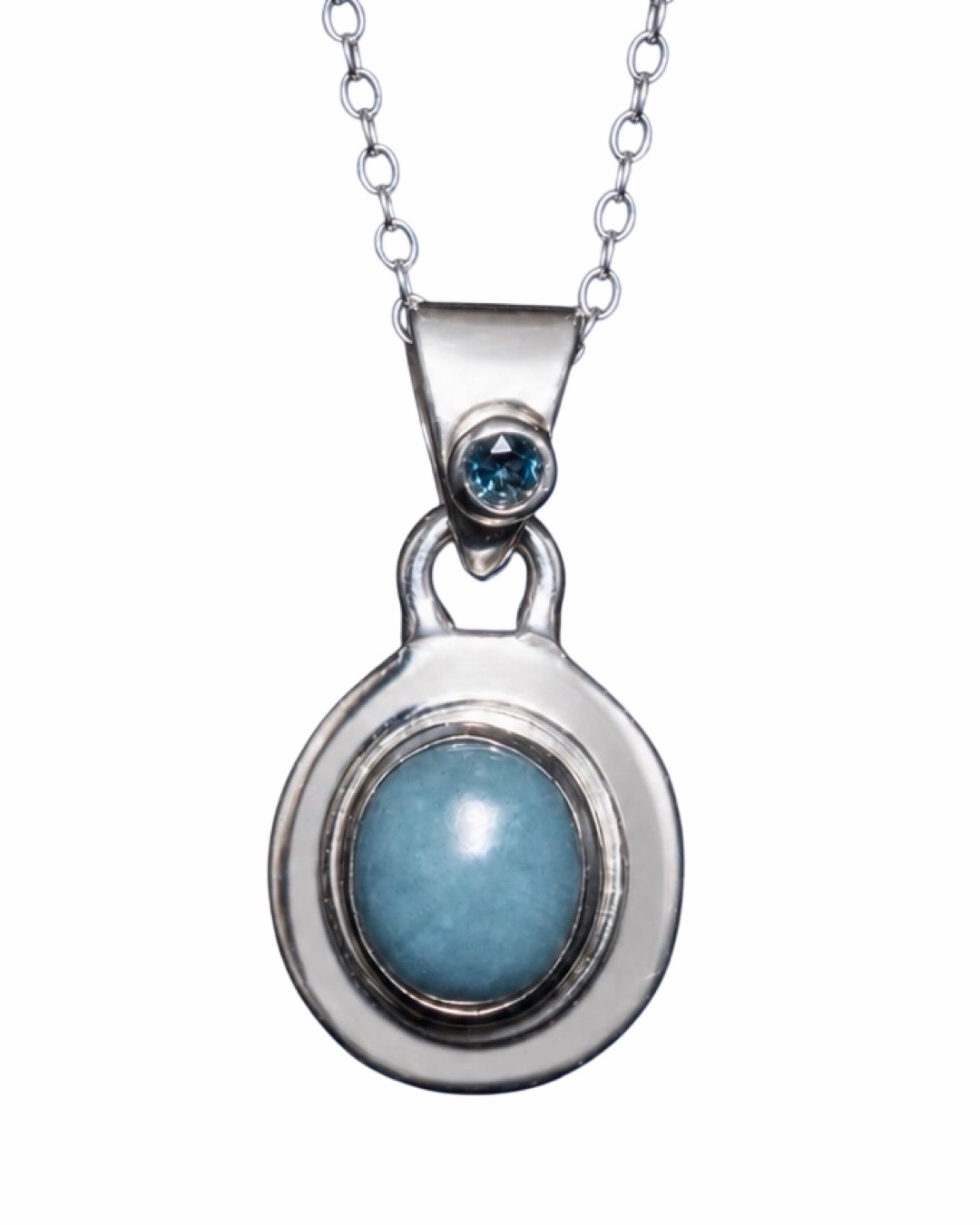Colgante JADE de Guatemala y Zafiro Azul