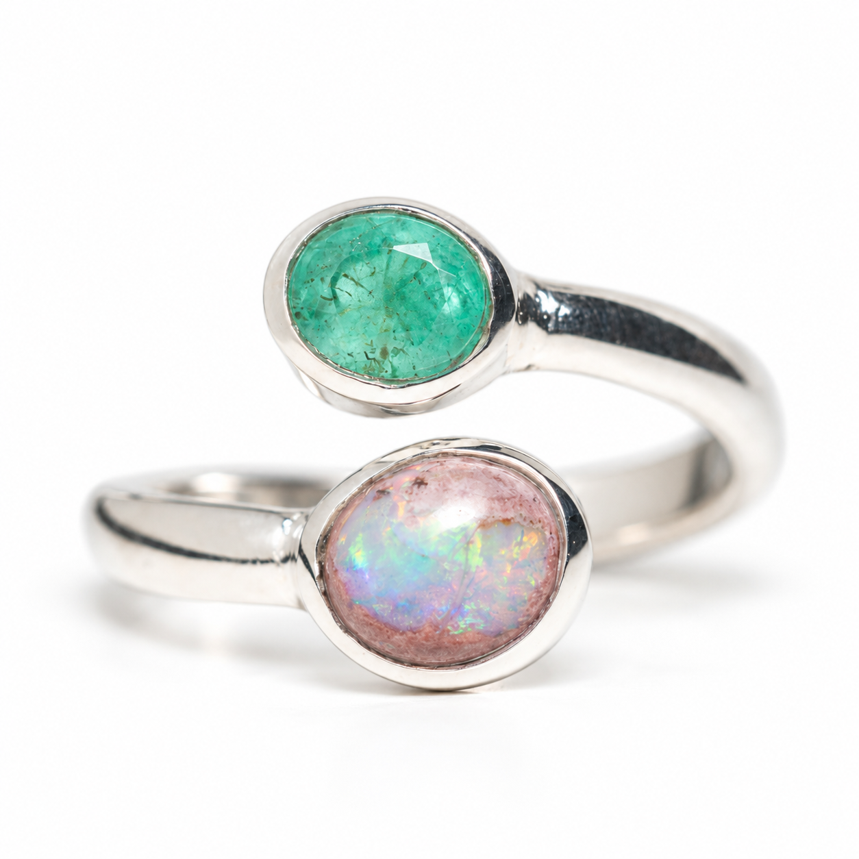 Anillo esmeralda y ópalo de fuego T16-18