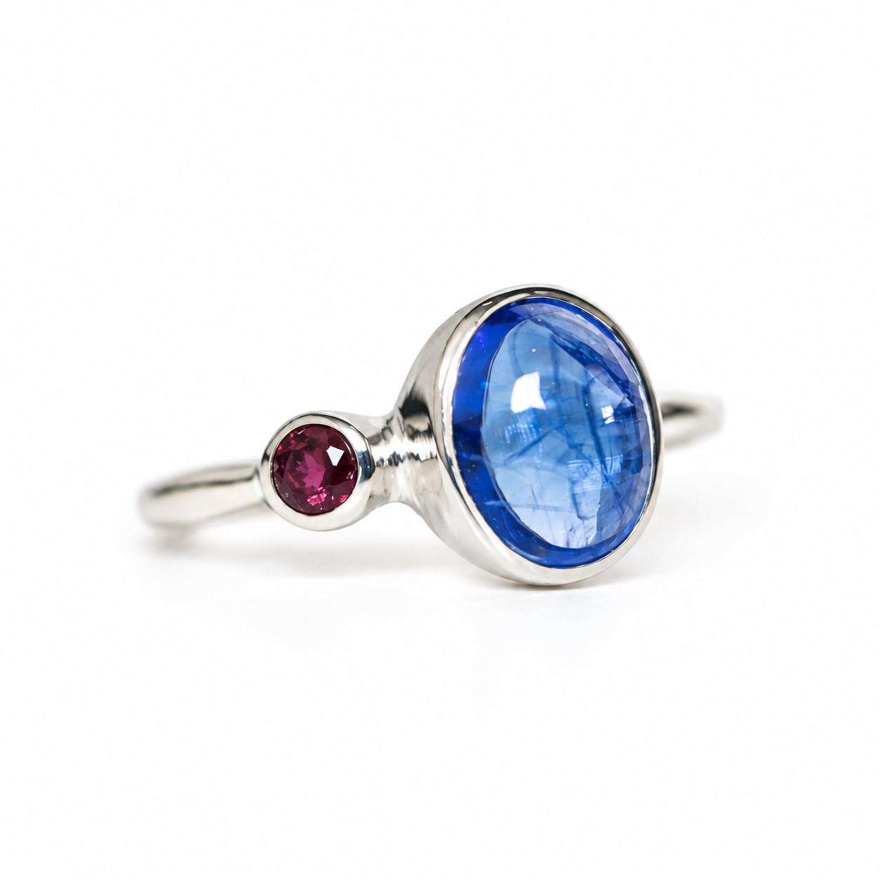 Anillo Órbita Tanzanita y Rodolita T14
